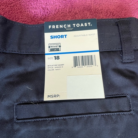 Boys Size 18 Adjustable Navy Blue Uniform Shorts NWT - Picture 3 of 3